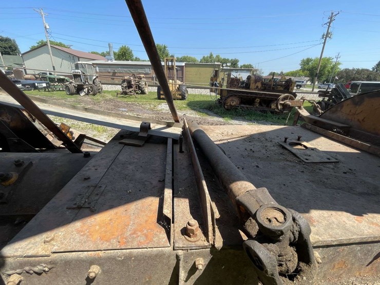 minneapolis-moline-1200-corn-sheller-image-59