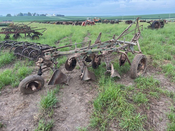 john-deere-14-image-5