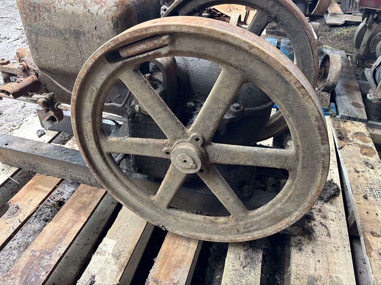 john-deere-model-e-3-hp-engine-image-8