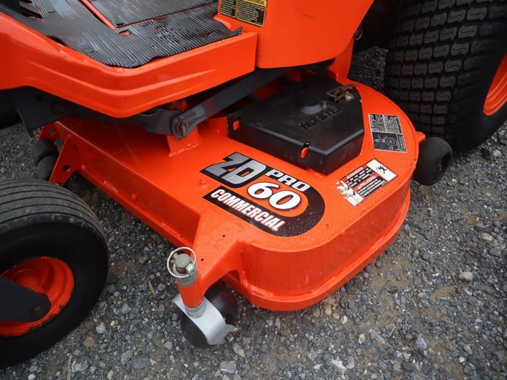 kubota-zd326-image-14