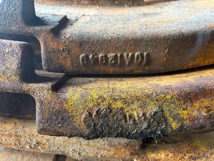 (5)-minneapolis-moline-front-slab-weights-image-4