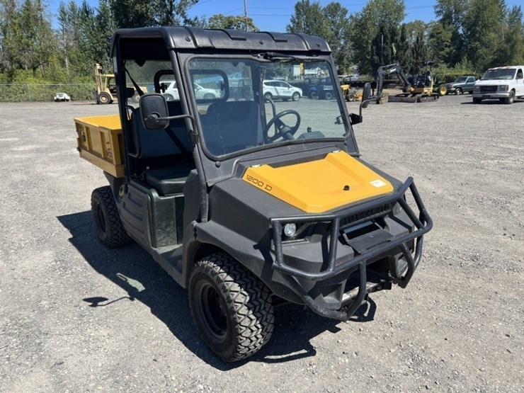 2018-hustler-mdv-1200-d-utility-cart-image-2