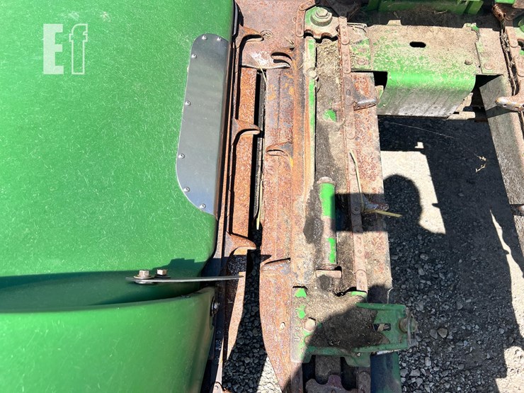 2000-john-deere-893-image-10