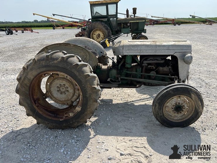 massey-ferguson-35-image-4