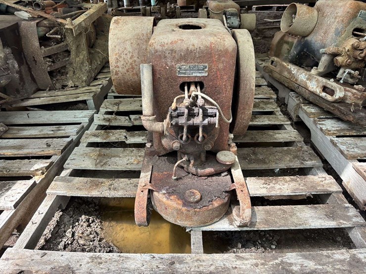 3-5-hp-international-harvester-la-engine-image-2