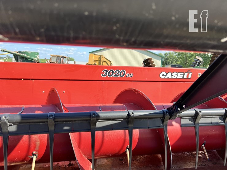 2012-case-ih-3020-image-30