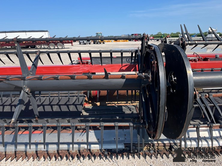 2015-case-ih-3162-image-14