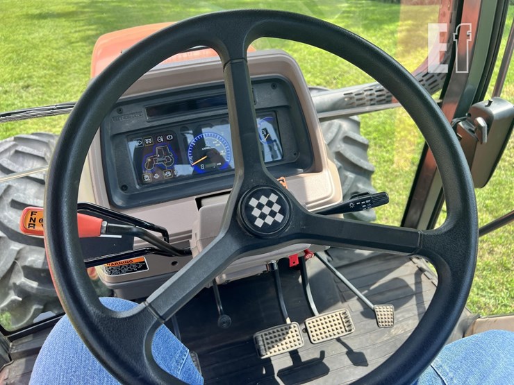 2005-kubota-m125x-image-53