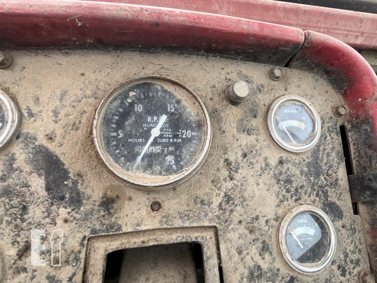 massey-ferguson-1130-image-22