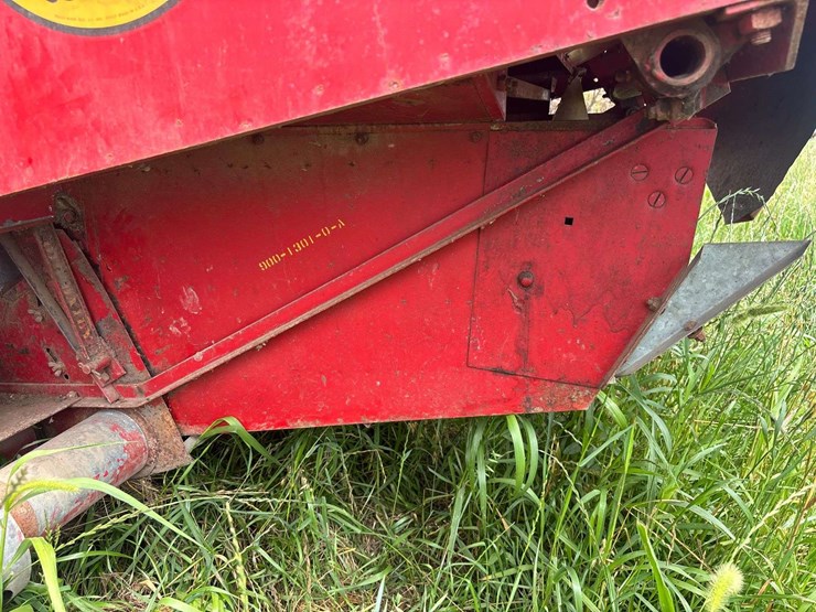 massey-harris-clipper-combine-image-24