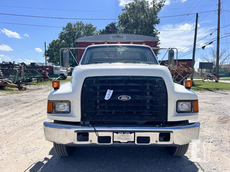 1997-ford-f800-image-19