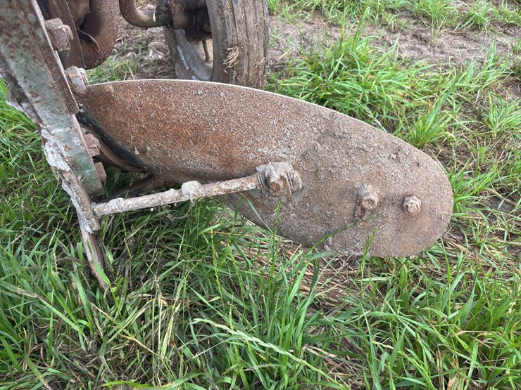 john-deere-14-image-21