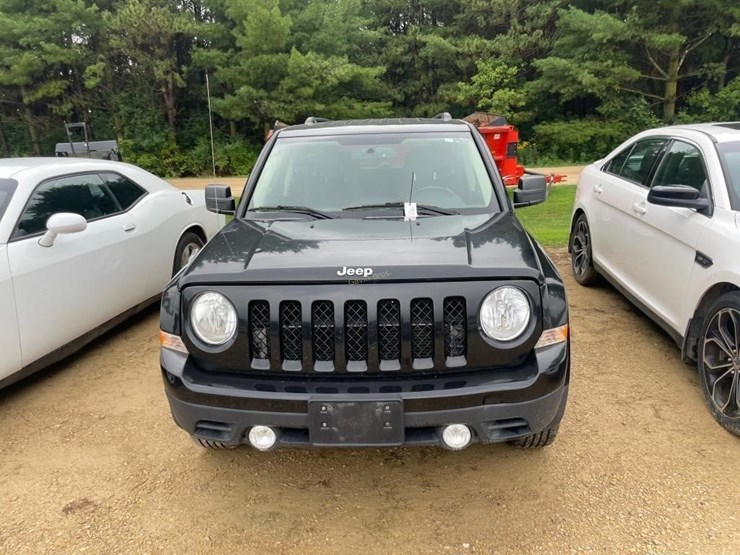 2017-jeep-patriot-image-2