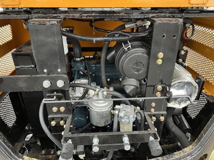 2025-miva-va20-mini-hydraulic-excavator-image-18