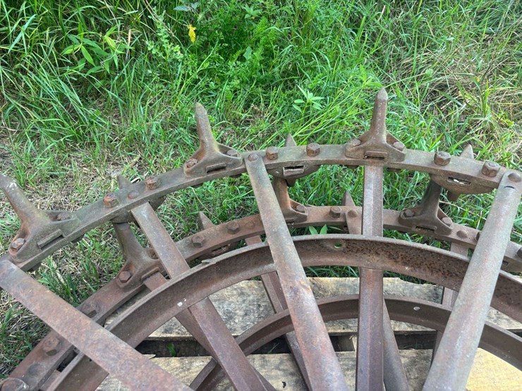 (2)-oliver-skeleton-steel-wheels-image-8