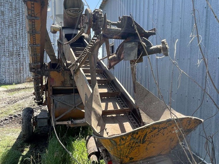 minneapolis-moline-1200-corn-sheller-image-97