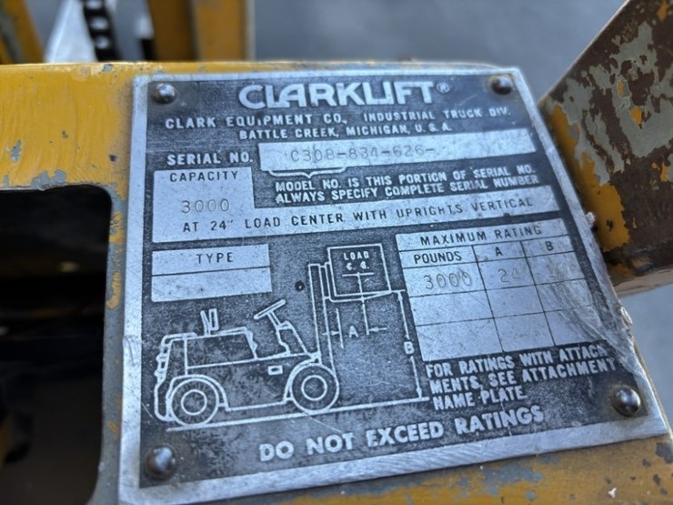 clark-c30b-forklift-image-22