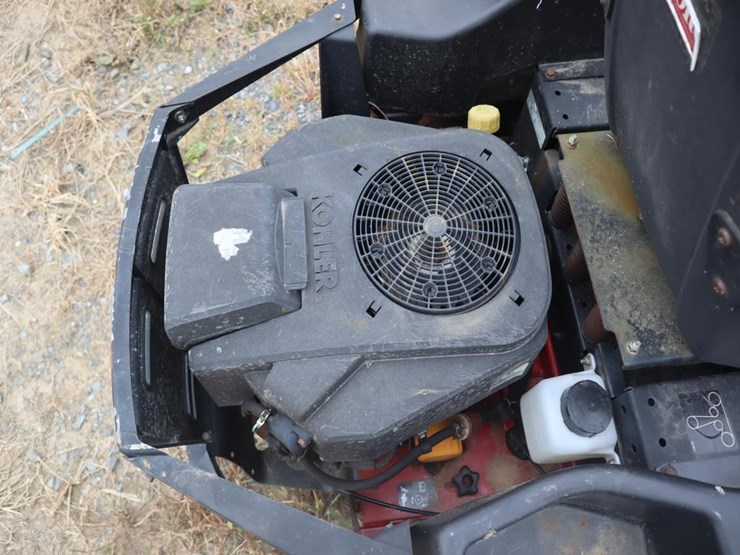 toro-zero-turn-mower-image-11