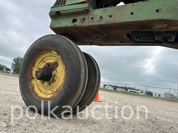 john-deere-60-image-14