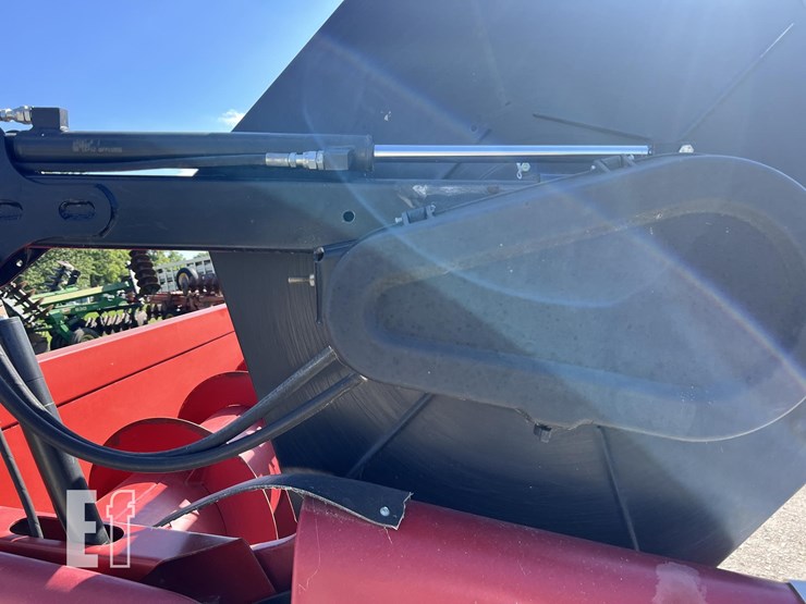 2012-case-ih-3020-image-13