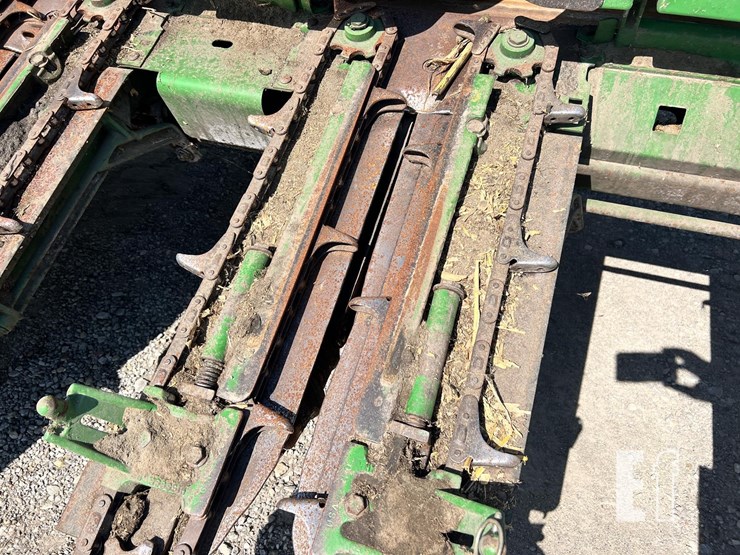 2000-john-deere-893-image-11