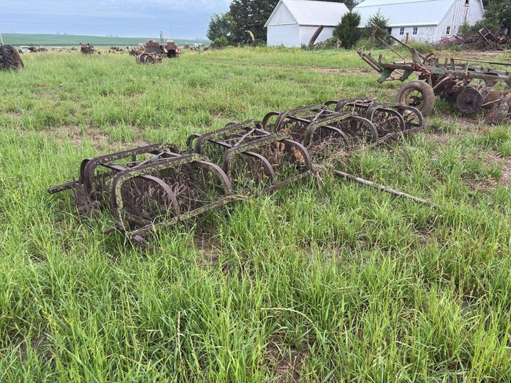 15’-rotary-hoe-image-3