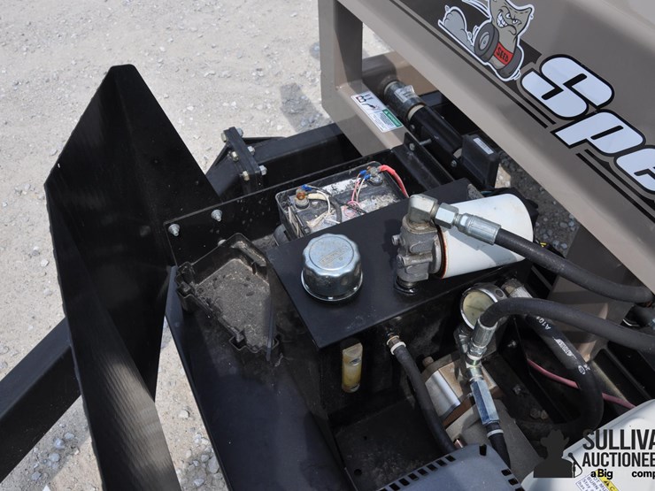 2019-j&m-250-image-15