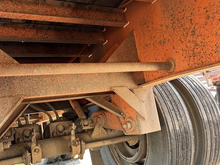 1988-transcraft-tl90k-hay-trailer-image-21