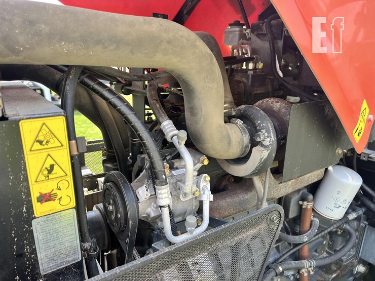 2005-kubota-m125x-image-31