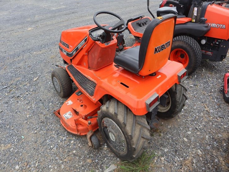 kubota-lawn-tractor-image-6