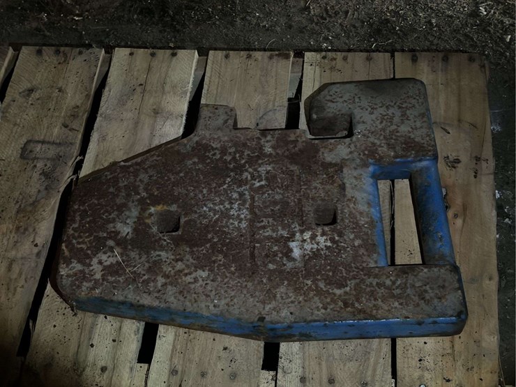 (1)-ford-suitcase-weight-image-7
