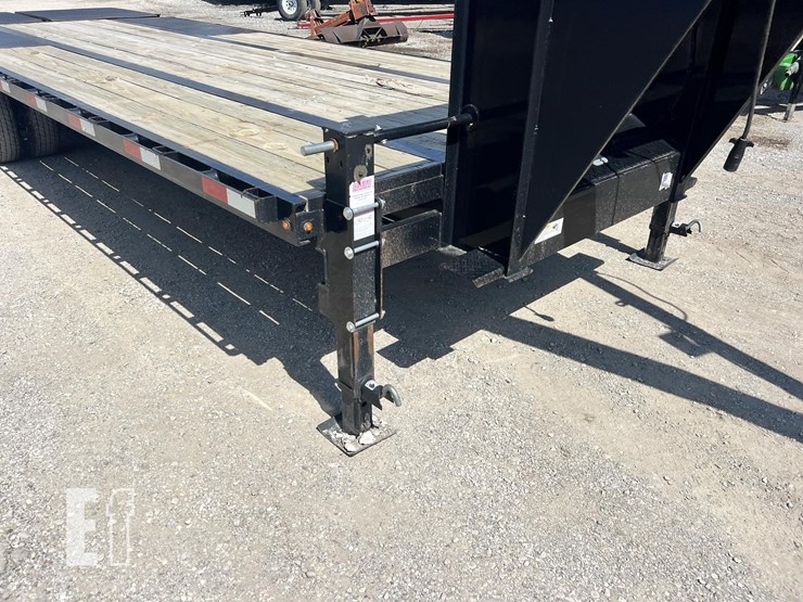 2019-h&h-trailers-20+5-gooseneck-image-3