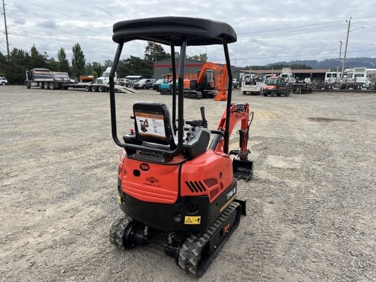 2025-tpm-16-mini-hydraulic-excavator-image-4