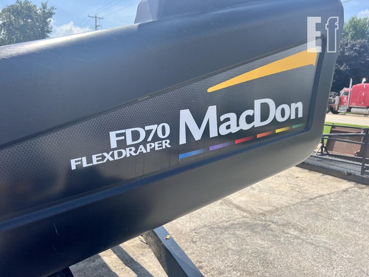 2011-mac-don-fd70-image-16