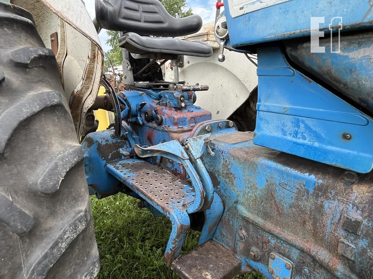 ford-5000-image-5