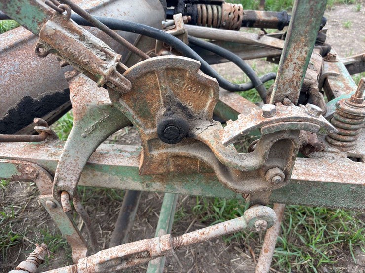 john-deere-semi-mounted-sickle-mower-image-27