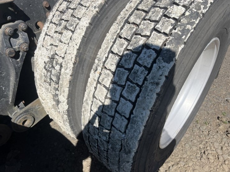 kenworth-w900-image-29