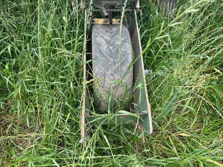 john-deere-1240-image-36