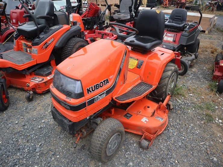 kubota-lawn-tractor-image-4