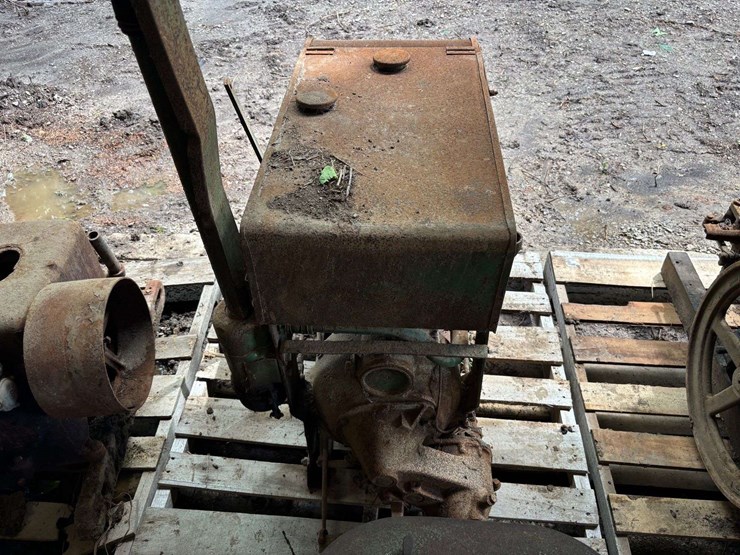 john-deere-luc-image-4