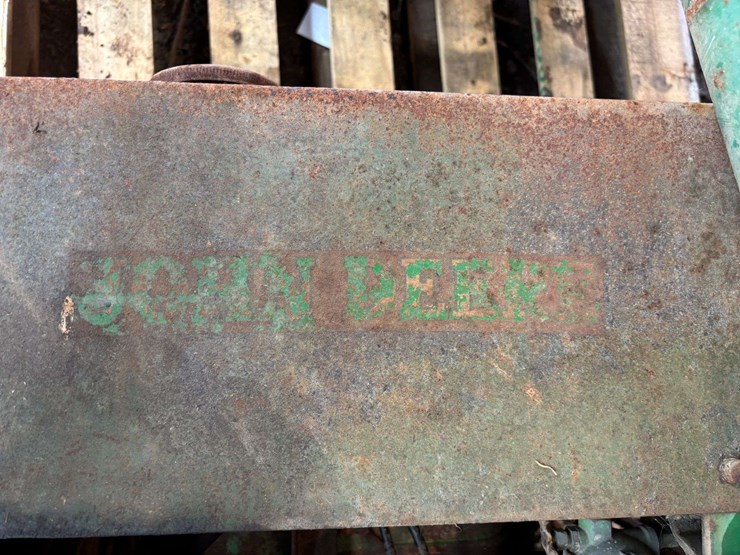 john-deere-luc-image-8