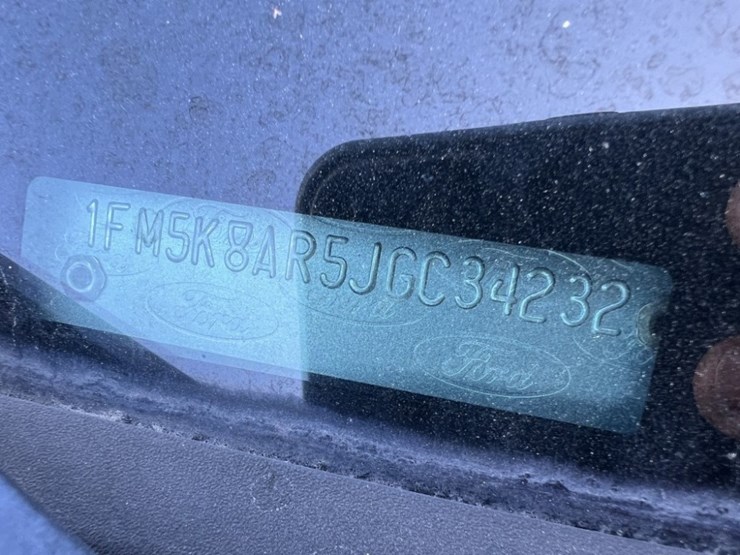 2018-ford-explorer-image-9