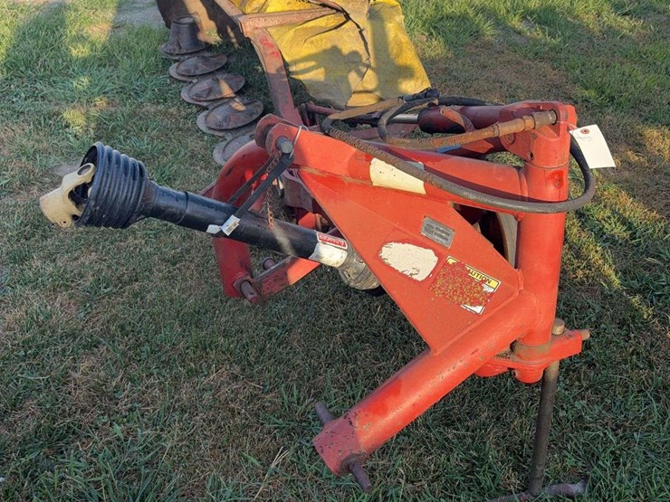 new-holland-462-image-1