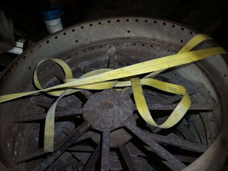 (2)-42-inch-rear-steel-wheels-with-lugs-and-extensions-image-10