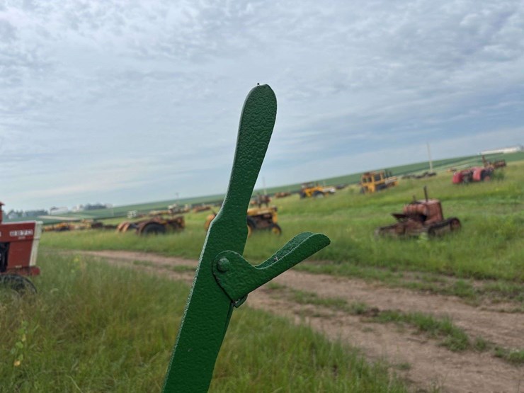 john-deere-14-image-34