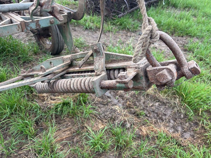 john-deere-14-image-26