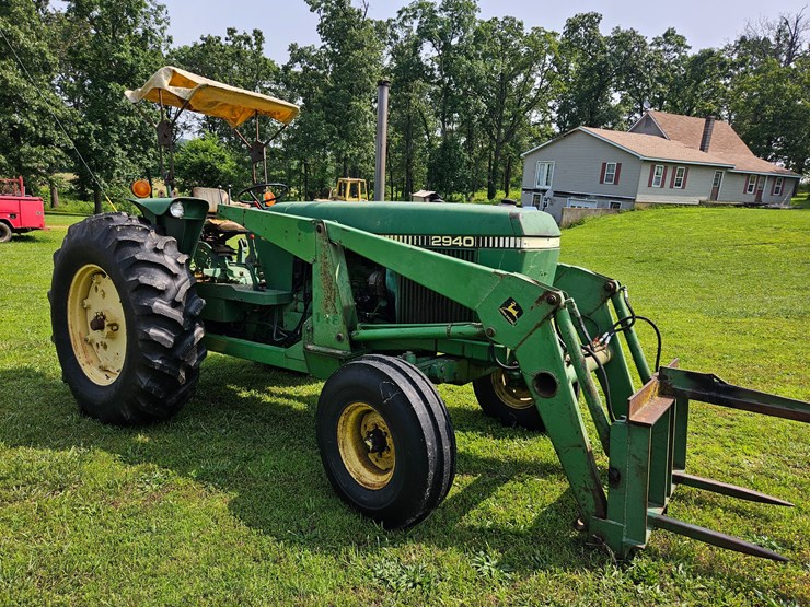1982-john-deere-2940-image-12