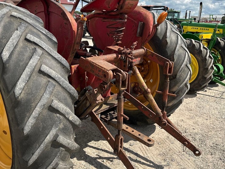 massey-ferguson-44-image-7