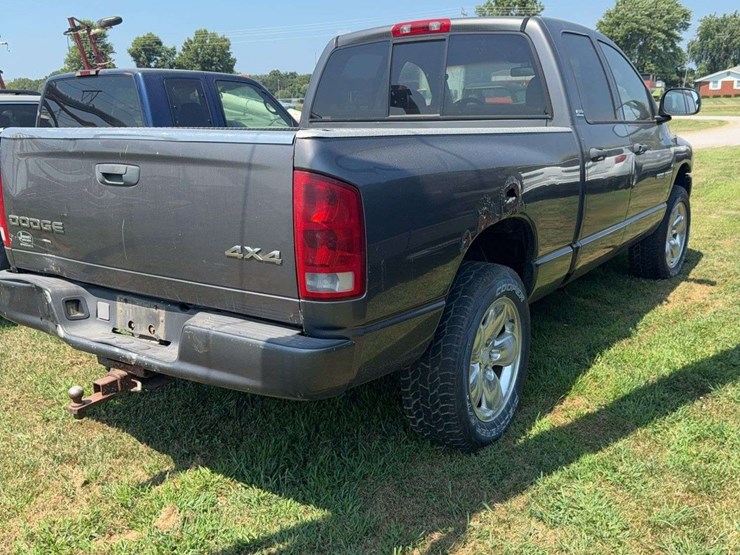 2002-dodge-ram-1500-image-3