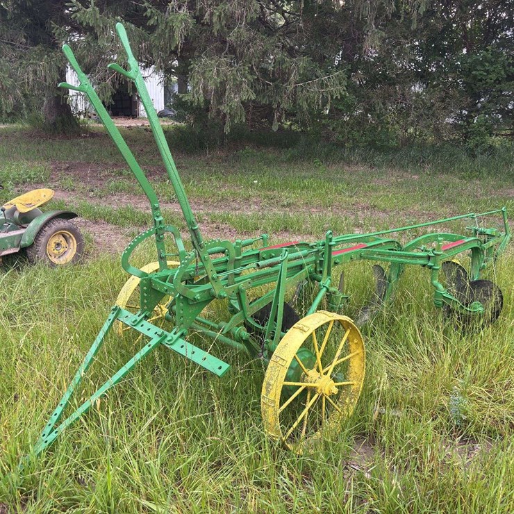 JOHN DEERE 14